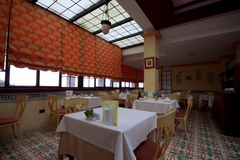 Hotel Reveron Plaza Los Cristianos  Exterior photo