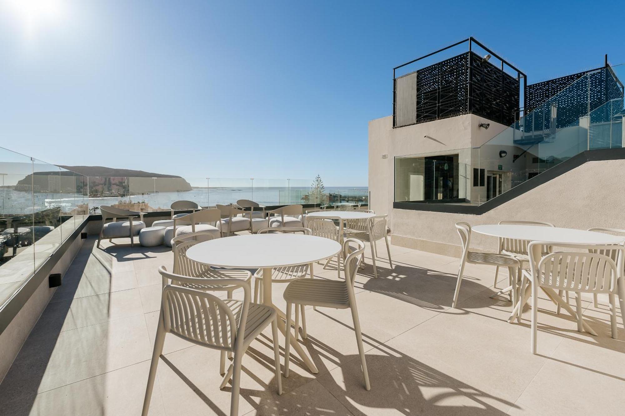 Hotel Reveron Plaza Los Cristianos  Exterior photo