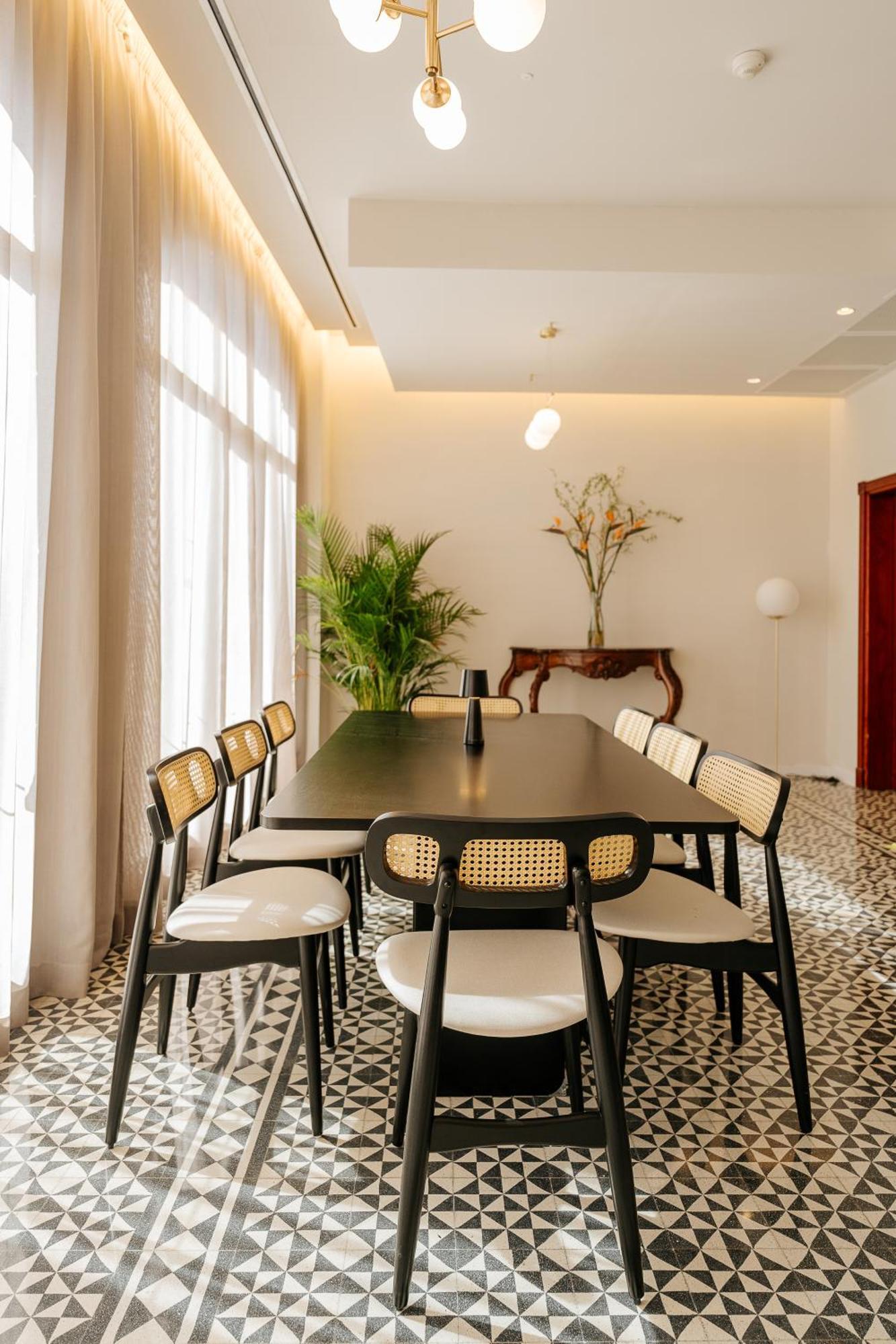 Hotel Reveron Plaza Los Cristianos  Exterior photo